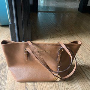 NEVER USED : MK Cognac leather tote